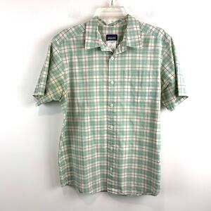 OUTDOOR CORE Patagonia Organic Cotton Button-Up – Green Plaid – Men’s M